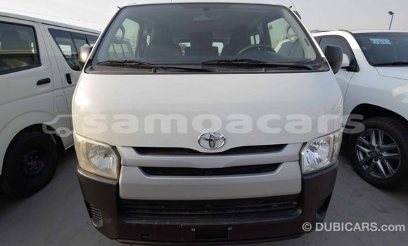 Acheter Import Voiture Toyota Hiace Blanc à Import - Dubai, A'ana Acheter Import Voiture Toyota Hiace Blanc à Import - Dubai, A'ana