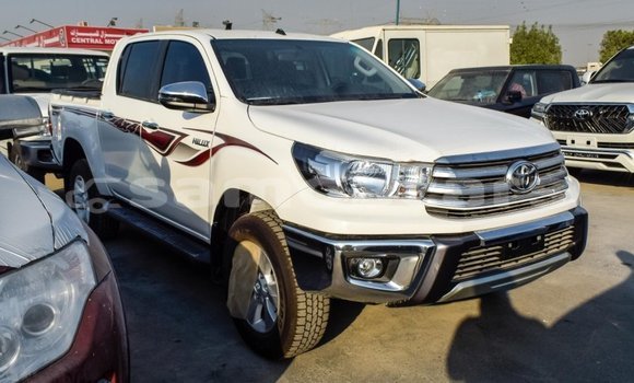 Buy Import Toyota Hilux White Car in Import - Dubai in A'ana Buy Import Toyota Hilux White Car in Import - Dubai in A'ana