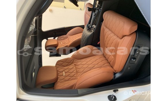 Acheter Import Voiture Lexus LX Blanc à Import - Dubai, A'ana Acheter Import Voiture Lexus LX Blanc à Import - Dubai, A'ana