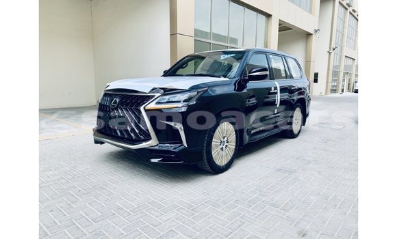 Acheter Import Voiture Lexus LX Noir à Import - Dubai, A'ana Acheter Import Voiture Lexus LX Noir à Import - Dubai, A'ana