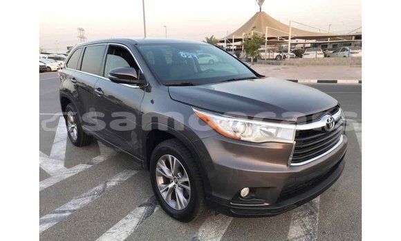 Acheter Import Voiture Toyota Highlander Autre à Import - Dubai, A'ana Acheter Import Voiture Toyota Highlander Autre à Import - Dubai, A'ana