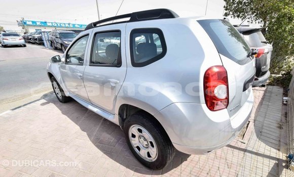 Acheter Import Voiture Renault Duster Autre à Import - Dubai, A'ana Acheter Import Voiture Renault Duster Autre à Import - Dubai, A'ana