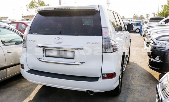 Acheter Import Voiture Lexus GX Blanc à Import - Dubai, A'ana Acheter Import Voiture Lexus GX Blanc à Import - Dubai, A'ana