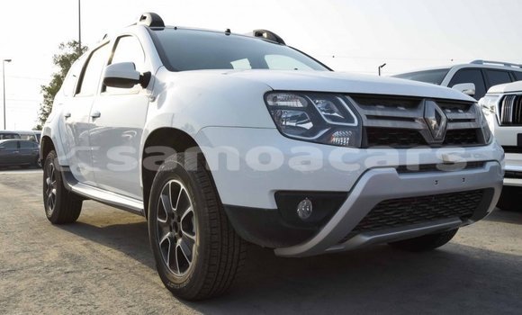 Acheter Import Voiture Renault Duster Blanc à Import - Dubai, A'ana