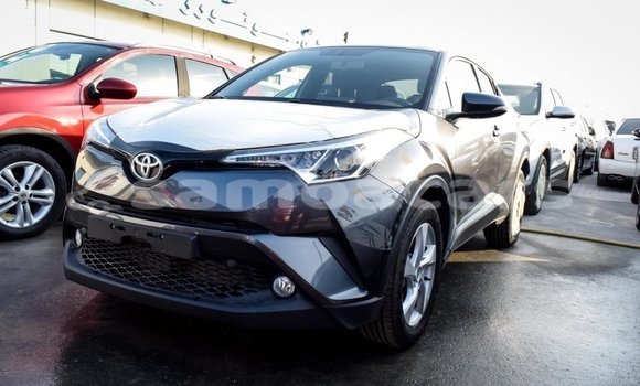 Acheter Import Voiture Toyota C-HR Autre à Import - Dubai, A'ana Acheter Import Voiture Toyota C-HR Autre à Import - Dubai, A'ana