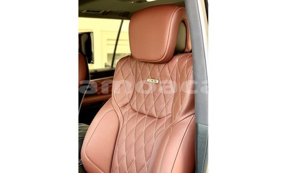 Acheter Import Voiture Lexus LX Noir à Import - Dubai, A'ana Acheter Import Voiture Lexus LX Noir à Import - Dubai, A'ana