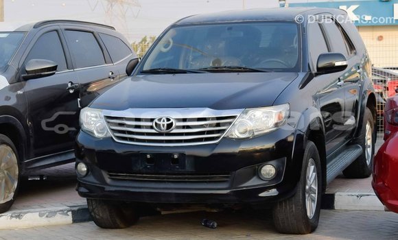 Buy Import Toyota Fortuner Black Car in Import - Dubai in A'ana Buy Import Toyota Fortuner Black Car in Import - Dubai in A'ana