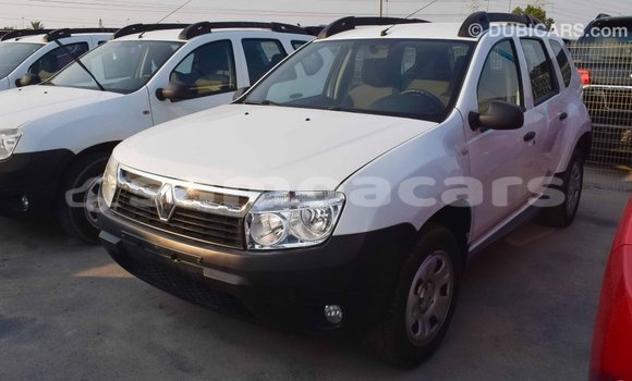 Buy Import Renault Duster White Car in Import - Dubai in A'ana Buy Import Renault Duster White Car in Import - Dubai in A'ana
