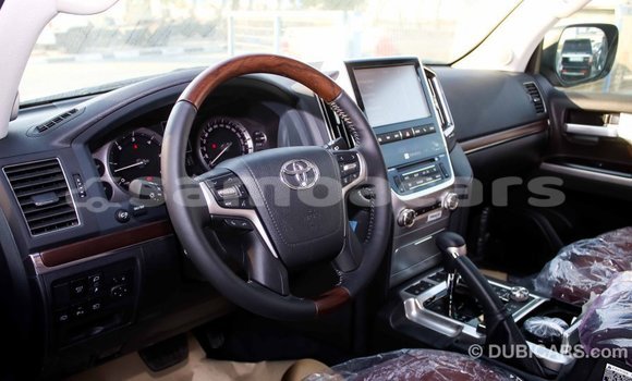 Buy Import Toyota Land Cruiser Black Car in Import - Dubai in A'ana Buy Import Toyota Land Cruiser Black Car in Import - Dubai in A'ana