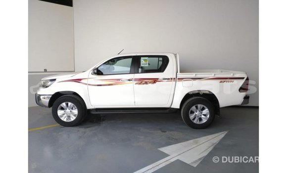 Buy Import Toyota Hilux White Car in Import - Dubai in A'ana Buy Import Toyota Hilux White Car in Import - Dubai in A'ana