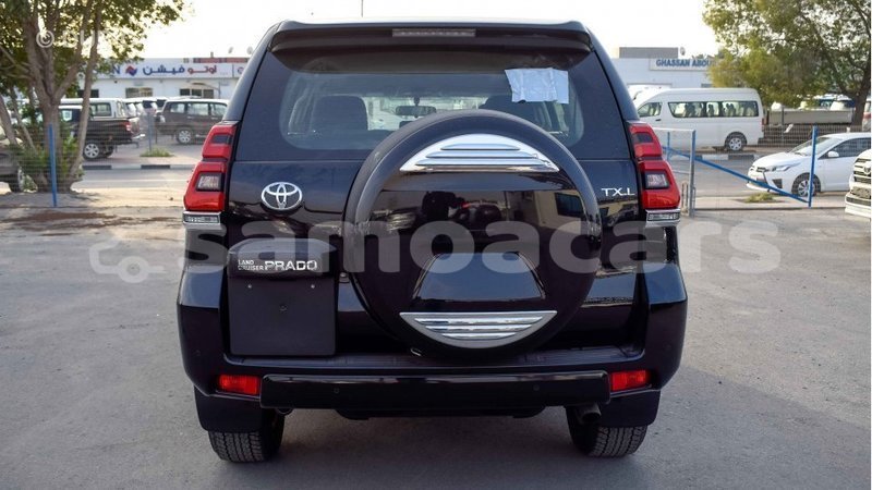 Big with watermark toyota prado a'ana import dubai 2637