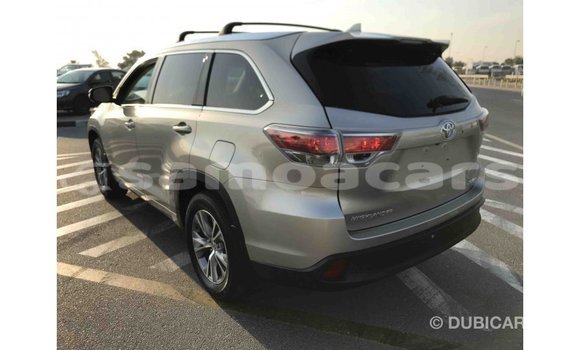 Acheter Import Voiture Toyota Highlander Autre à Import - Dubai, A'ana Acheter Import Voiture Toyota Highlander Autre à Import - Dubai, A'ana