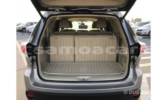 Acheter Import Voiture Toyota Highlander Autre à Import - Dubai, A'ana Acheter Import Voiture Toyota Highlander Autre à Import - Dubai, A'ana