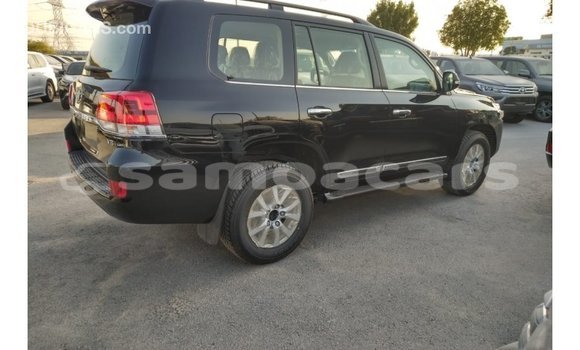 Buy Import Toyota Land Cruiser Black Car in Import - Dubai in A'ana Buy Import Toyota Land Cruiser Black Car in Import - Dubai in A'ana