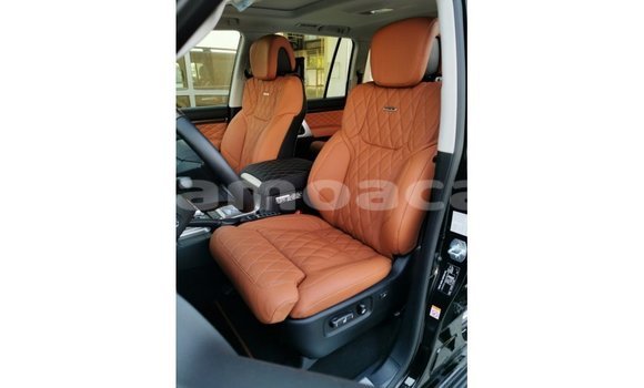 Buy Import Toyota Land Cruiser Black Car in Import - Dubai in A'ana Buy Import Toyota Land Cruiser Black Car in Import - Dubai in A'ana