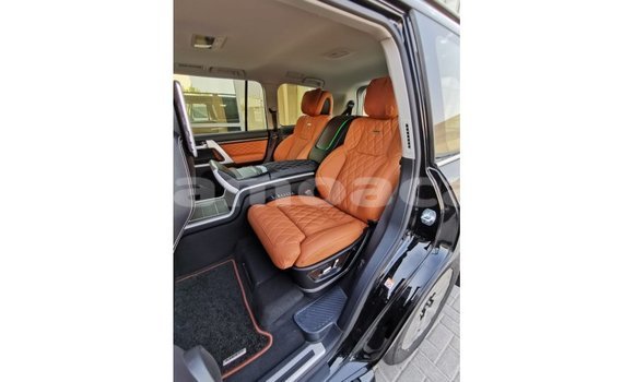 Buy Import Toyota Land Cruiser Black Car in Import - Dubai in A'ana Buy Import Toyota Land Cruiser Black Car in Import - Dubai in A'ana
