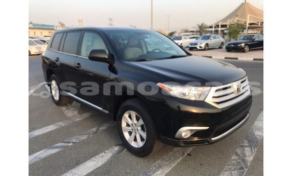 Acheter Import Voiture Toyota Highlander Noir à Import - Dubai, A'ana Acheter Import Voiture Toyota Highlander Noir à Import - Dubai, A'ana