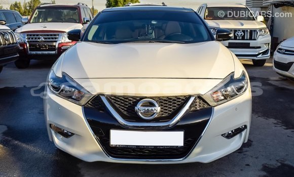 Acheter Import Voiture Nissan Maxima Blanc à Import - Dubai, A'ana Acheter Import Voiture Nissan Maxima Blanc à Import - Dubai, A'ana