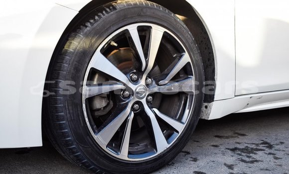 Acheter Import Voiture Nissan Maxima Blanc à Import - Dubai, A'ana Acheter Import Voiture Nissan Maxima Blanc à Import - Dubai, A'ana