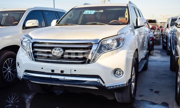 Buy Import Toyota Prado White Car in Import - Dubai in A'ana Buy Import Toyota Prado White Car in Import - Dubai in A'ana