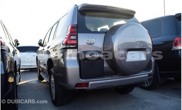 Acheter Import Voiture Toyota Prado Autre à Import - Dubai, A'ana Acheter Import Voiture Toyota Prado Autre à Import - Dubai, A'ana