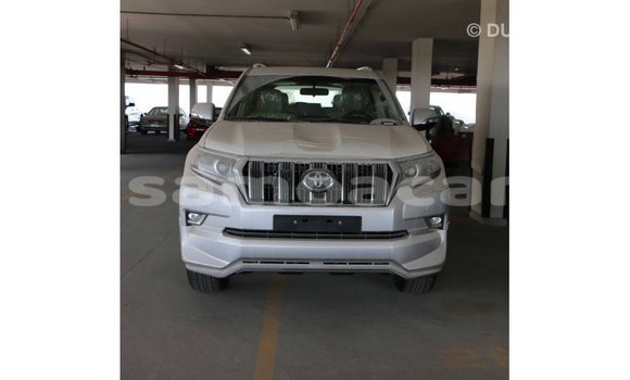 Acheter Import Voiture Toyota Prado Autre à Import - Dubai, A'ana Acheter Import Voiture Toyota Prado Autre à Import - Dubai, A'ana