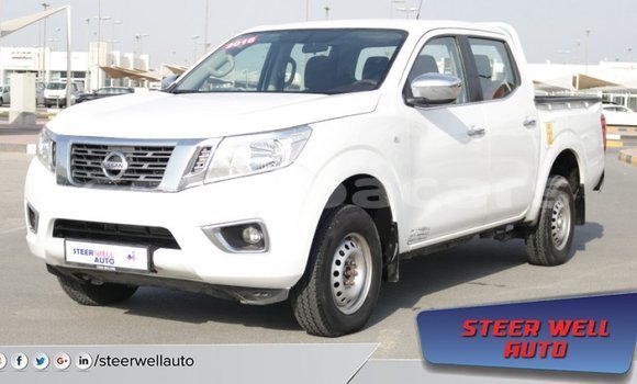 Acheter Import Voiture Nissan Navara Blanc à Import - Dubai, A'ana Acheter Import Voiture Nissan Navara Blanc à Import - Dubai, A'ana