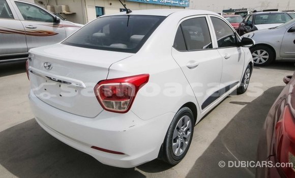 Buy Import Hyundai i10 White Car in Import - Dubai in A'ana Buy Import Hyundai i10 White Car in Import - Dubai in A'ana