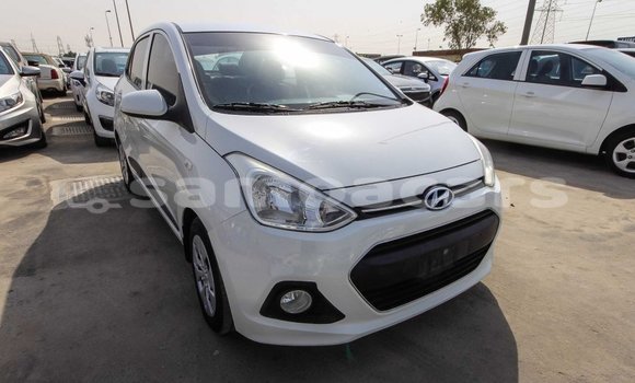Acheter Import Voiture Hyundai i10 Blanc à Import - Dubai, A'ana Acheter Import Voiture Hyundai i10 Blanc à Import - Dubai, A'ana