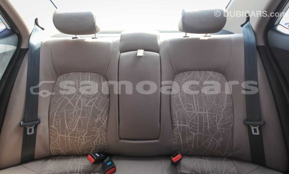 Acheter Import Voiture Hyundai i10 Blanc à Import - Dubai, A'ana Acheter Import Voiture Hyundai i10 Blanc à Import - Dubai, A'ana