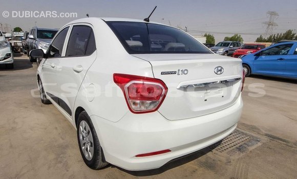 Acheter Import Voiture Hyundai i10 Blanc à Import - Dubai, A'ana Acheter Import Voiture Hyundai i10 Blanc à Import - Dubai, A'ana