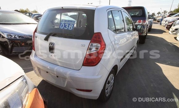 Acheter Import Voiture Hyundai i10 Blanc à Import - Dubai, A'ana Acheter Import Voiture Hyundai i10 Blanc à Import - Dubai, A'ana