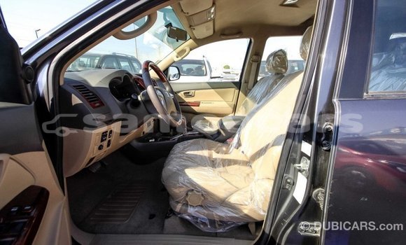 Acheter Import Voiture Toyota Fortuner Autre à Import - Dubai, A'ana Acheter Import Voiture Toyota Fortuner Autre à Import - Dubai, A'ana