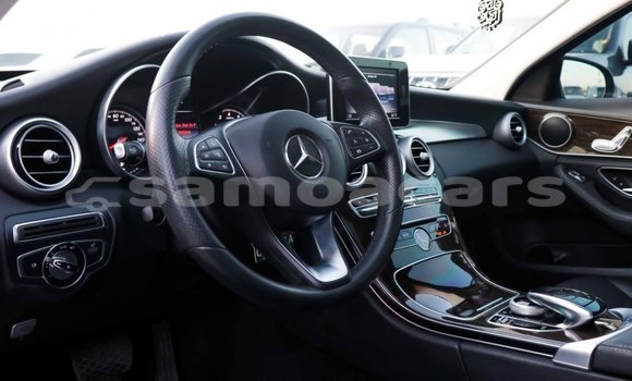 Buy Import Mercedes-Benz 190 Black Car in Import - Dubai in A'ana Buy Import Mercedes-Benz 190 Black Car in Import - Dubai in A'ana