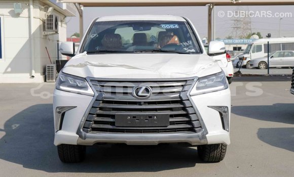 Buy Import Lexus LX White Car in Import - Dubai in A'ana Buy Import Lexus LX White Car in Import - Dubai in A'ana