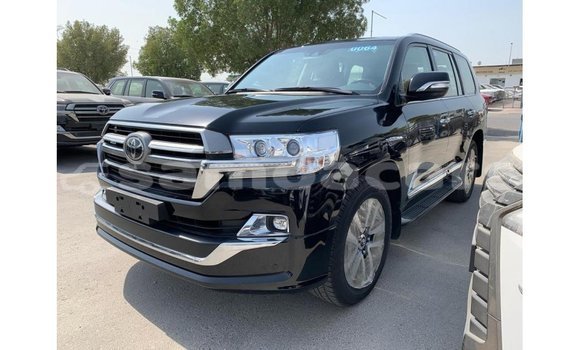 Buy Import Toyota Land Cruiser Black Car in Import - Dubai in A'ana Buy Import Toyota Land Cruiser Black Car in Import - Dubai in A'ana