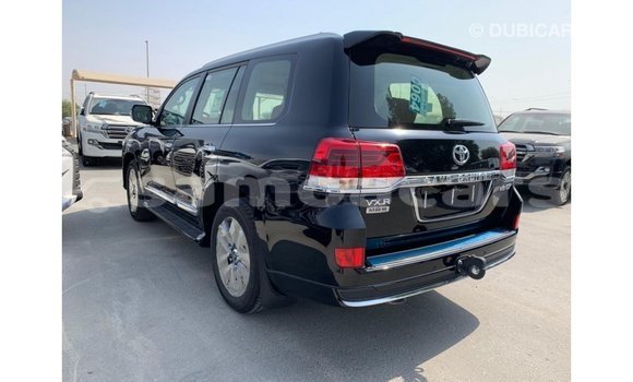Buy Import Toyota Land Cruiser Black Car in Import - Dubai in A'ana Buy Import Toyota Land Cruiser Black Car in Import - Dubai in A'ana