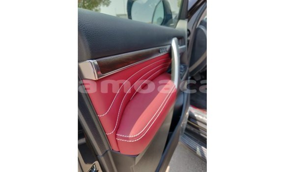 Buy Import Toyota Land Cruiser Black Car in Import - Dubai in A'ana Buy Import Toyota Land Cruiser Black Car in Import - Dubai in A'ana