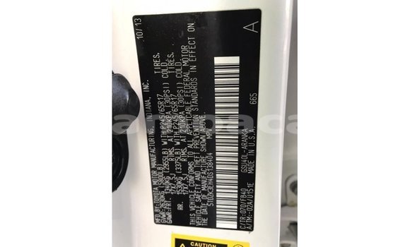 Acheter Import Voiture Toyota Highlander Blanc à Import - Dubai, A'ana Acheter Import Voiture Toyota Highlander Blanc à Import - Dubai, A'ana