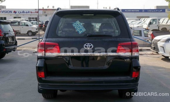 Buy Import Toyota Land Cruiser Black Car in Import - Dubai in A'ana Buy Import Toyota Land Cruiser Black Car in Import - Dubai in A'ana