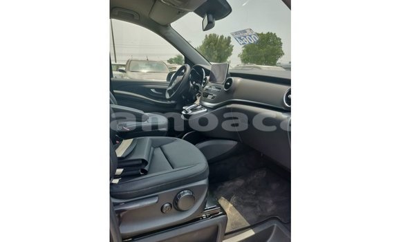 Buy Import Mercedes-Benz 250 Black Car in Import - Dubai in A'ana Buy Import Mercedes-Benz 250 Black Car in Import - Dubai in A'ana