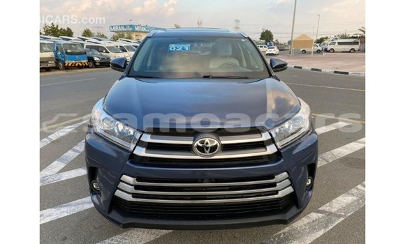 Acheter Import Voiture Toyota Highlander Bleu à Import - Dubai, A'ana Acheter Import Voiture Toyota Highlander Bleu à Import - Dubai, A'ana
