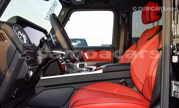 Acheter Import Voiture Mercedes-Benz 190 Noir à Import - Dubai, A'ana Acheter Import Voiture Mercedes-Benz 190 Noir à Import - Dubai, A'ana