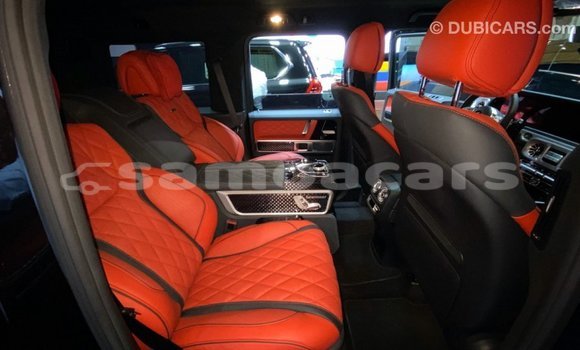 Acheter Import Voiture Mercedes-Benz 190 Noir à Import - Dubai, A'ana Acheter Import Voiture Mercedes-Benz 190 Noir à Import - Dubai, A'ana