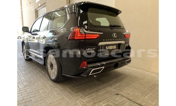 Acheter Import Voiture Lexus LX Noir à Import - Dubai, A'ana Acheter Import Voiture Lexus LX Noir à Import - Dubai, A'ana