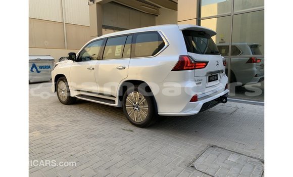 Buy Import Lexus LX White Car in Import - Dubai in A'ana Buy Import Lexus LX White Car in Import - Dubai in A'ana