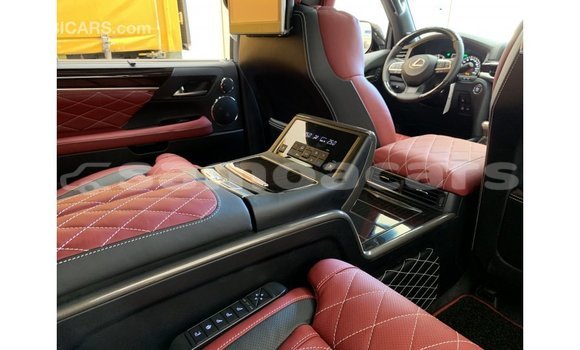 Acheter Import Voiture Lexus LX Noir à Import - Dubai, A'ana Acheter Import Voiture Lexus LX Noir à Import - Dubai, A'ana