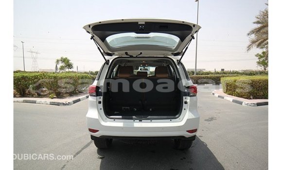 Buy Import Toyota Fortuner White Car in Import - Dubai in A'ana Buy Import Toyota Fortuner White Car in Import - Dubai in A'ana