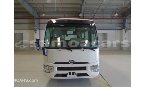 Acheter Import Voiture Abarth 595 Blanc à Import - Dubai, A'ana Acheter Import Voiture Abarth 595 Blanc à Import - Dubai, A'ana