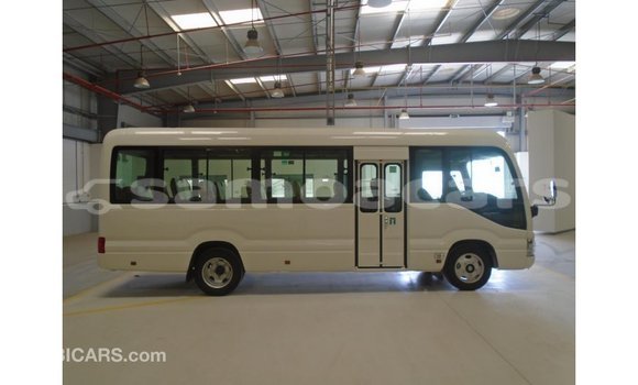 Acheter Import Voiture Abarth 595 Blanc à Import - Dubai, A'ana Acheter Import Voiture Abarth 595 Blanc à Import - Dubai, A'ana